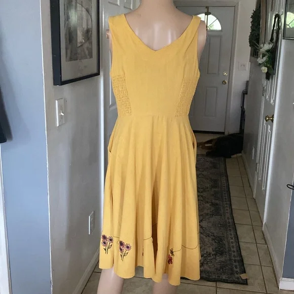 Voodoo vixen dress - Picture 6 of 10